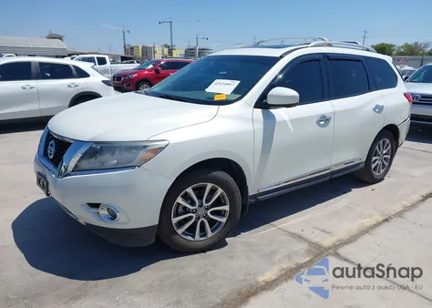 2015 Nissan Pathfinder S/Sv/Sl/Platinum z USA, uszkodzony, nr VIN 5N1AR2MN1FC710779